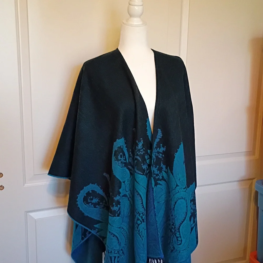 Vintage Paisley Print Wrap Shawl Made In France
